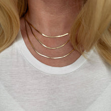 Load image into Gallery viewer, 18k Gold Filled 2.0mm Thick Herringbone Chain