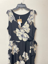 Load image into Gallery viewer, Le Lis Faux Wrap Maxi Dress- Medium