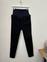 Load image into Gallery viewer, Black Postpartum Skinny Jeans- M