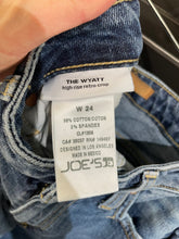 Load image into Gallery viewer, The Wyatt High Rise Retro Crop- sz 24
