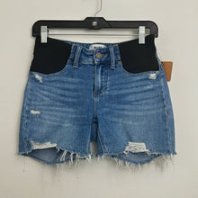 Load image into Gallery viewer, Cutoff Denim Shorts - XS

