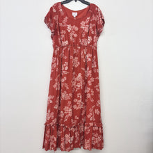 Load image into Gallery viewer, Floral Coral Dress - L
