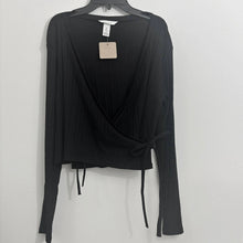Load image into Gallery viewer, Ribbed Midi Skirt and Wrap Top Set - M
