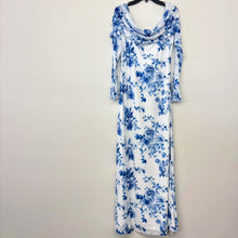 Load image into Gallery viewer, Long Sleeve Floral Maxi Dress - L

