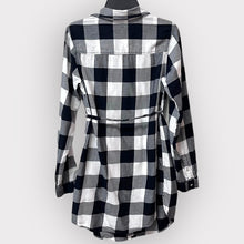 Load image into Gallery viewer, Plaid Belted Tunic- XS
