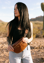 Load image into Gallery viewer, Leather Fanny Pack Crossbody Bag- Nutmeg
