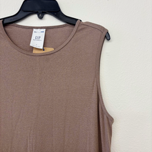 Load image into Gallery viewer, Sleeveless Maxi Dress - L
