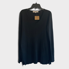 Load image into Gallery viewer, Lightweight Black Sweater- XS
